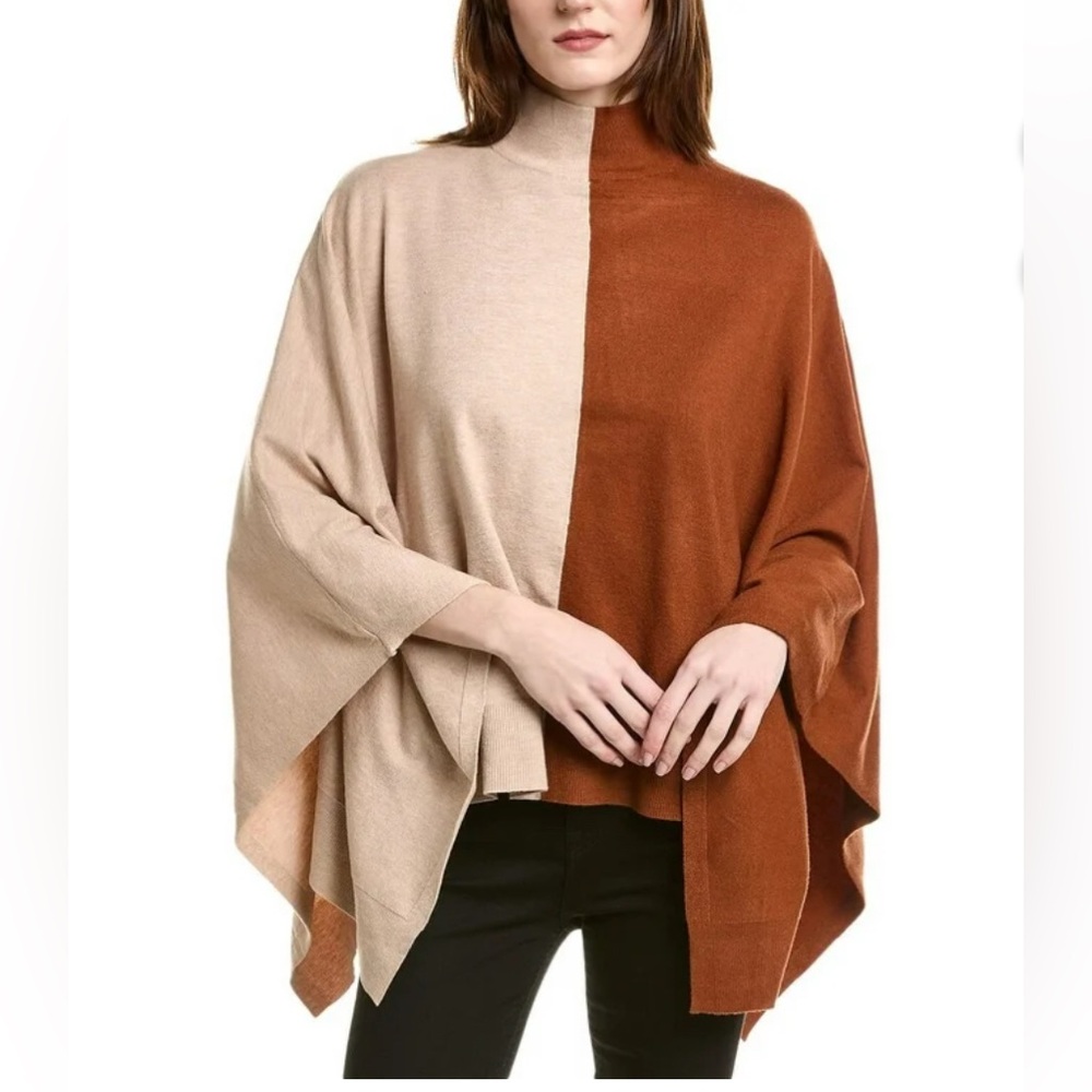 Love Token Color Block Sweater Poncho in excellent condition!